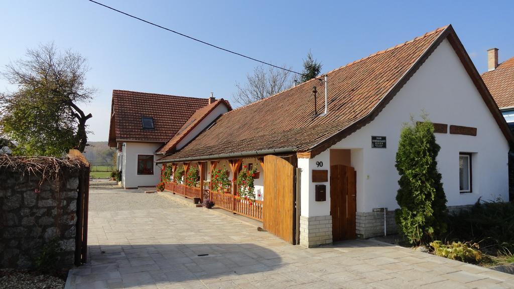 Gerendás Vendégház Egerszalók Chambre photo
